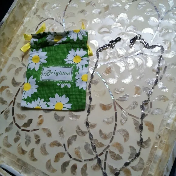 Brighton Silver Eye Glasses Holder Necklace,Beautiful - Picture 7 of 7